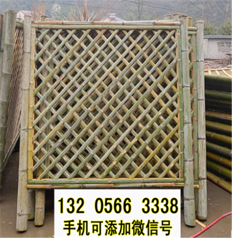 广西南宁竹编护栏碳化木桩竹篱笆竹子护栏