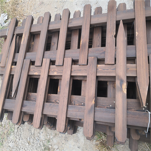 齐齐哈尔竹片栅栏防腐碳化木竹篱笆竹子护栏