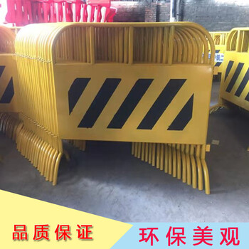 道路交通隔离防护围栏移动式铁马护栏广东厂家