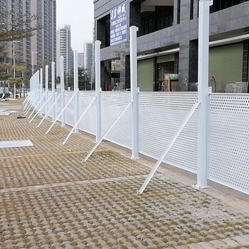 沿海城市市政冲孔围挡建筑工地厂家定制镀锌板围栏