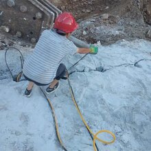 萍乡市挖基地岩石破裂机隧道分裂机图片