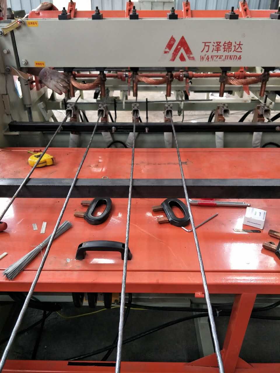 克孜勒苏自动钢筋网片排焊机大型龙门焊网机货到付款新闻资讯