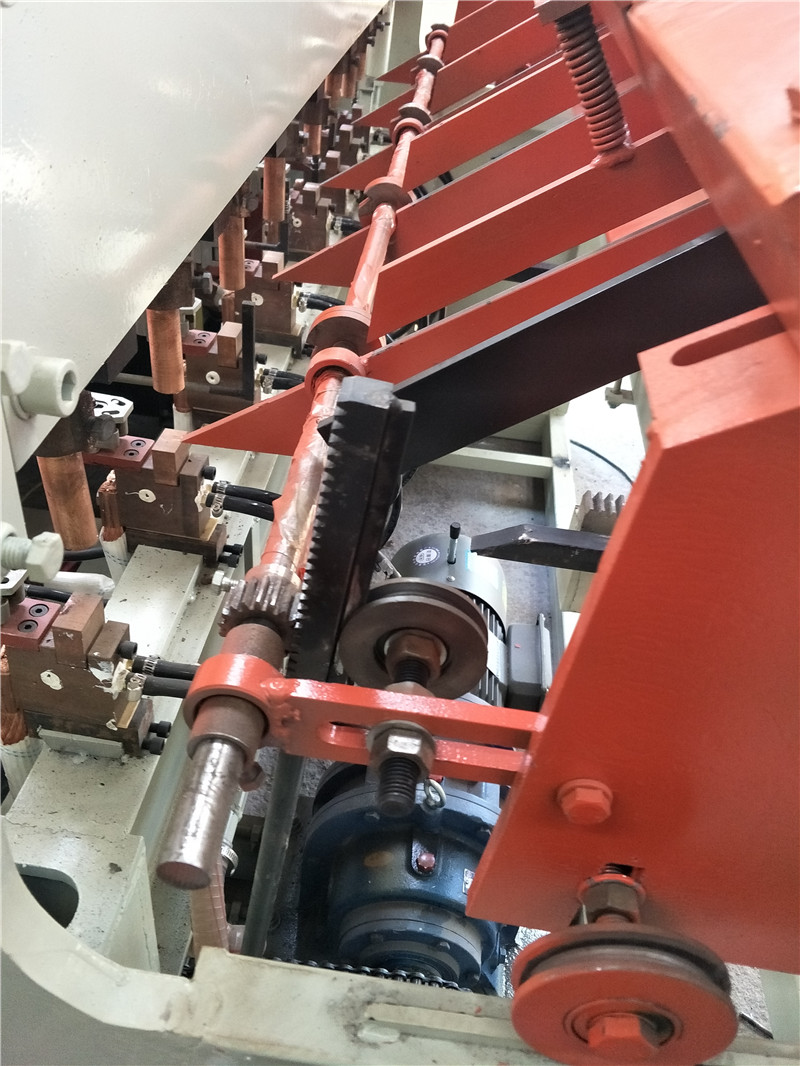 压焊机数控丝网焊接设备替人工对焊机