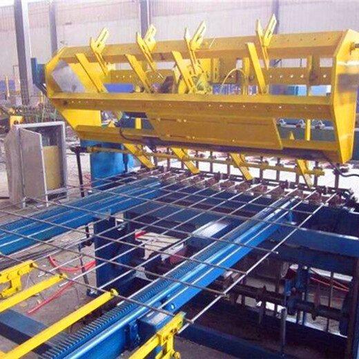 资讯：重型钢筋网焊网机重型煤矿钢筋网