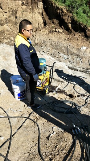 基础挖掘拆除基坑槽管沟开挖液压裂