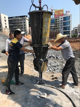 柱塞式液压劈裂机道路扩建劈裂棒的作用液压劈裂棒