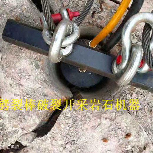 河南郑州修速矿山开采石头速度快的机器施工案例