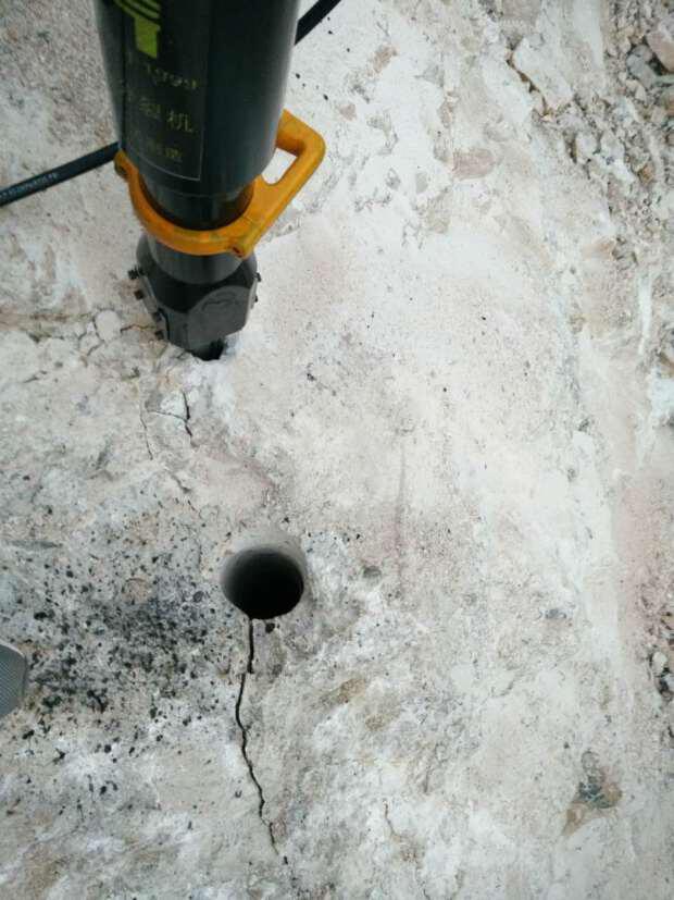 鄯善县挖改式液压裂石机乡安全