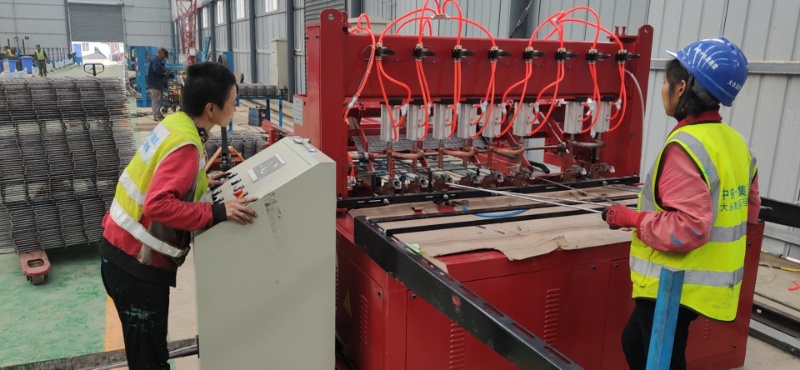 陕西贵州对焊机数控大型钢筋网气动丝网排焊机