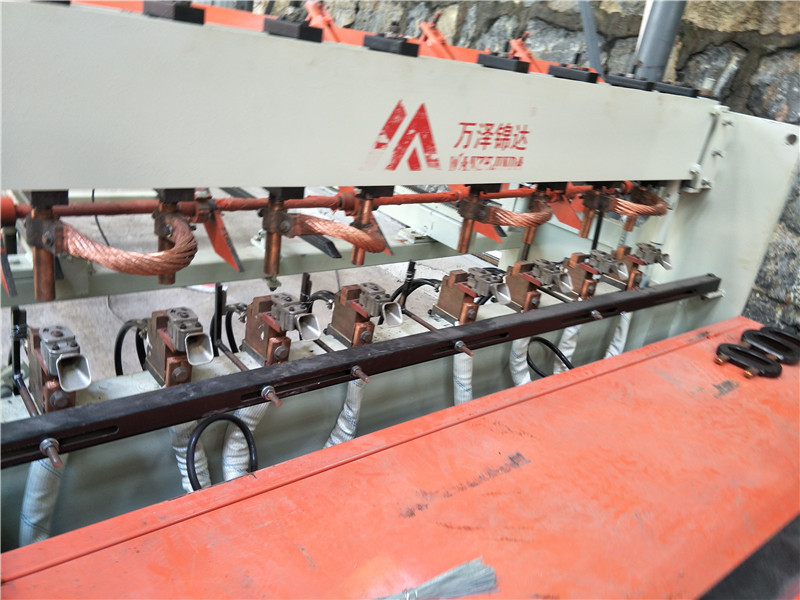 陕西安徽全自动鸡笼网焊网机