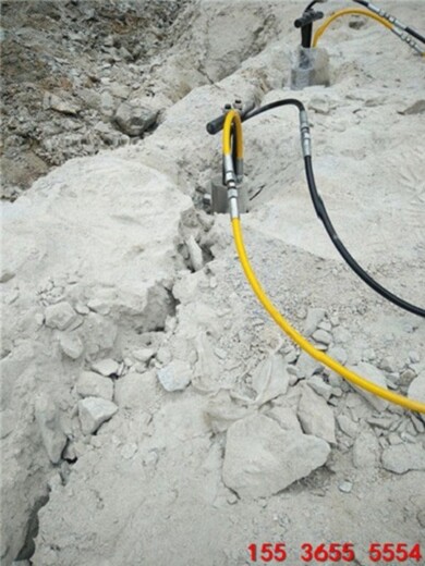 湖北襄阳石头太硬挖机打不动用什么机器-开采案例