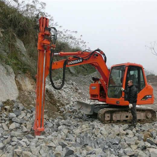 玉林挖地基遇到硬石挖改钻开采火山岩