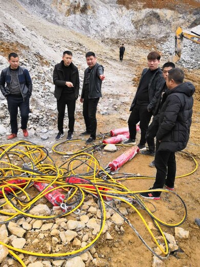 矿山开采怎么样速度快产量高劈石速度快鸡西