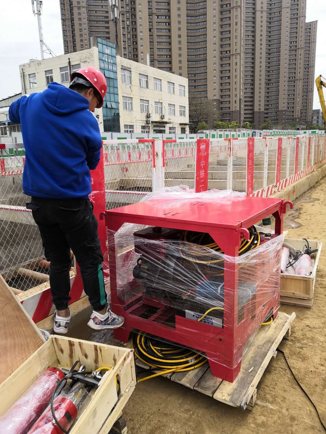 鶴壁修地鐵遇到硬石頭打不動怎么辦多少錢一臺