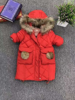 原創(chuàng)品牌吾名堂冬裝羽絨服開(kāi)童裝店做好促銷活動(dòng)