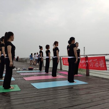 常州市武進區(qū)瑜悅瑜伽教練培訓班一次繳費終身免費復訓