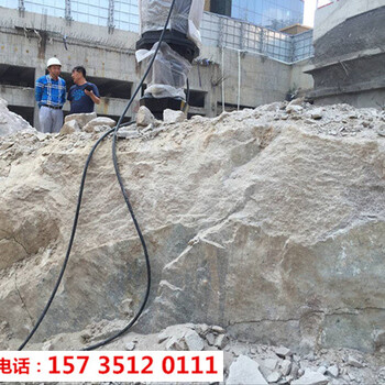房地產(chǎn)開挖坑基硬石頭打不動怎么辦玉樹治多施工現(xiàn)場
