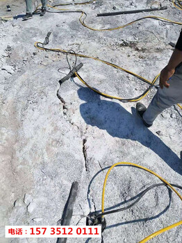 洪湖矿山开采石料液压胀裂岩石设备效果图片