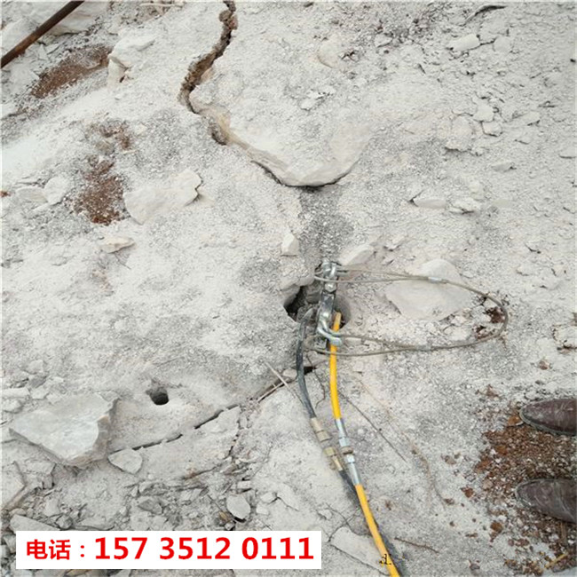 公路修建巖石靜態(tài)分石設(shè)備渝中