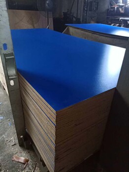 临沂板材厂贴面刨花板贴面密度板批发