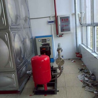 山东滨州隔膜式气压供水设备恒压变频给水泵组图片6