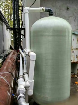 信陽軟化水設(shè)備蒸汽發(fā)生器去水垢用離子交換軟化水裝置5噸全自動軟化水設(shè)備