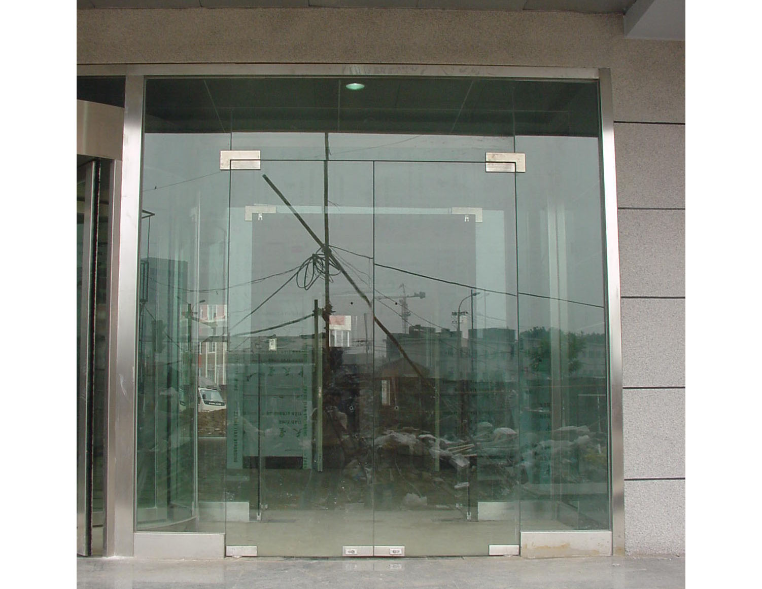 河东区 无框玻璃门 玻璃门安装