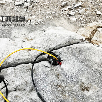 巖石劈裂機什么牌子的好用自貢巖石靜態(tài)爆破機