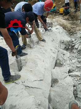 掘石机静态爆破方式采石场岩石开采挖掘机炸裂器广州
