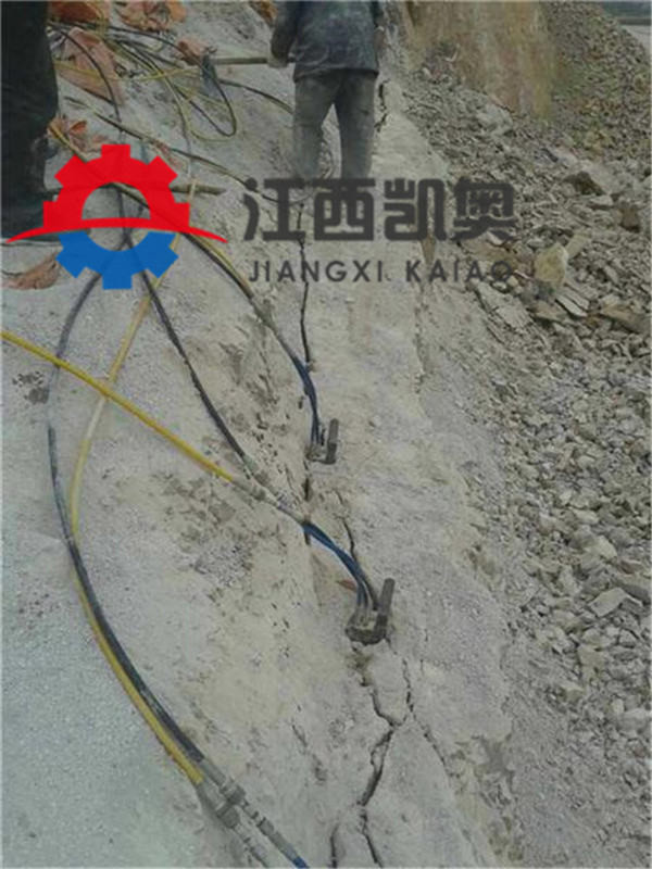 萍乡开裂机孤石劈裂机机载分裂机石材开采