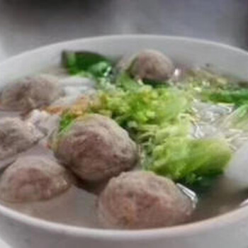 揭陽牛肉火鍋套餐包含牛肉丸牛雜湯濕炒牛河