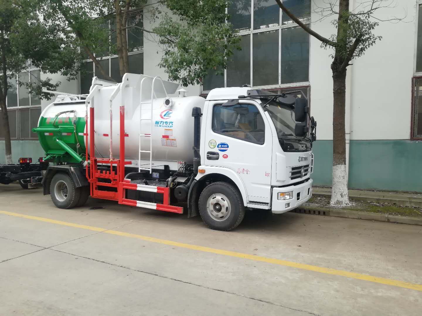 朝阳泔水收集餐厨垃圾车厂家联系电话