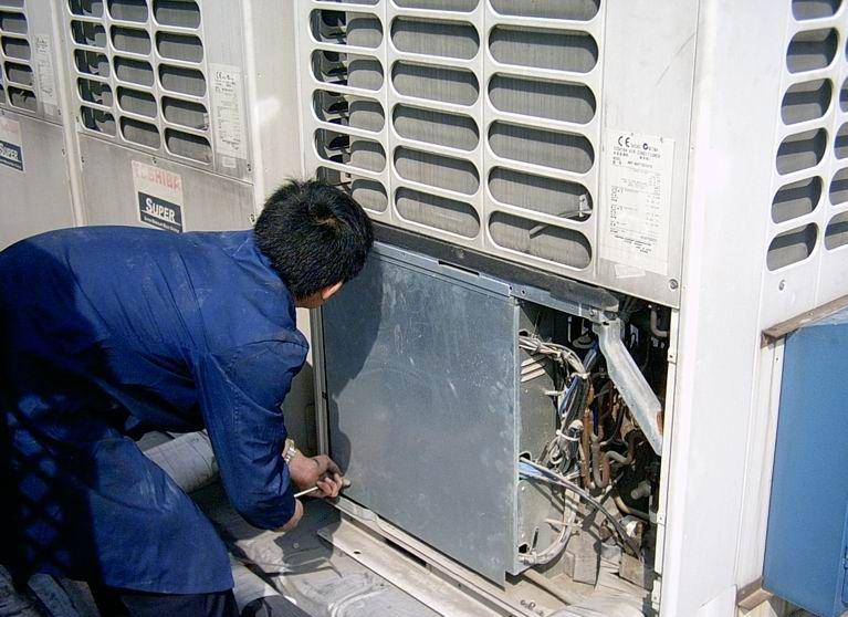 闵行区七宝空调维修加液清洗空调提供定频挂机、变频挂机服务