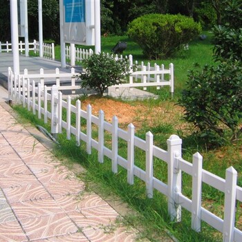 珠海小区护栏草坪护栏绿色护栏片