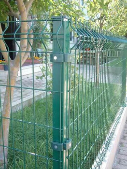 深圳公园围栏湖泊围栏浸塑网片锌钢护栏每米价格