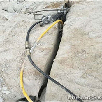 来凤县地基岩石清理劈石机石材分离机用途说明