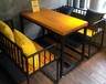 西安定制工業風咖啡廳沙發組合實木卡座沙發音樂主題西餐廳面館桌椅
