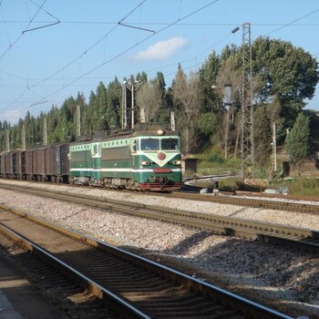 山东东营到哈萨克斯坦铁路运输汽运