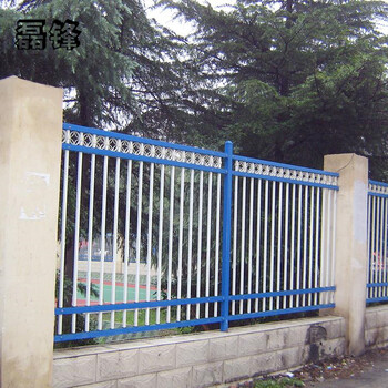 A青岛围墙护栏厂区小区院墙护栏胶州阳台栏杆锌钢栏杆扶手A