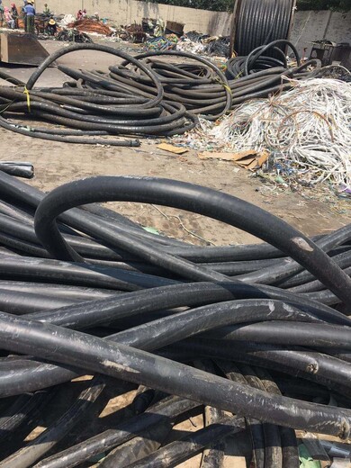 东莞废铁轨回收（废铁轨回收）废旧铜电缆