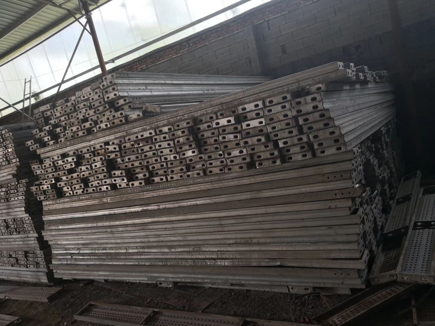 广州钢板桩支护回收多少钱一米