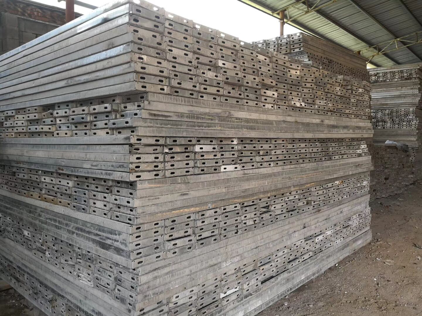 广州市回收废钢板桩、广州市回收废钢板桩公司