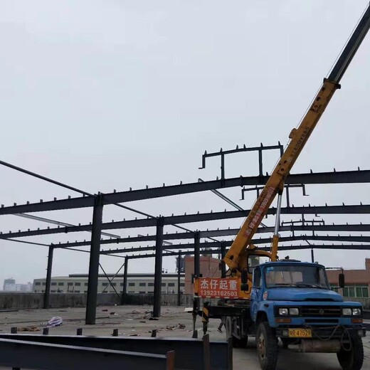 承接搭建中山小榄锌瓦厂房承接搭建钢结构平台.