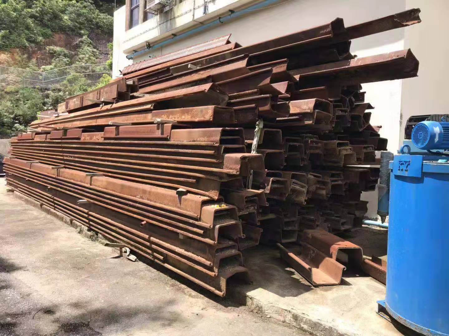 茂名茂港区回收排栅钢管收购钢材处理厂家