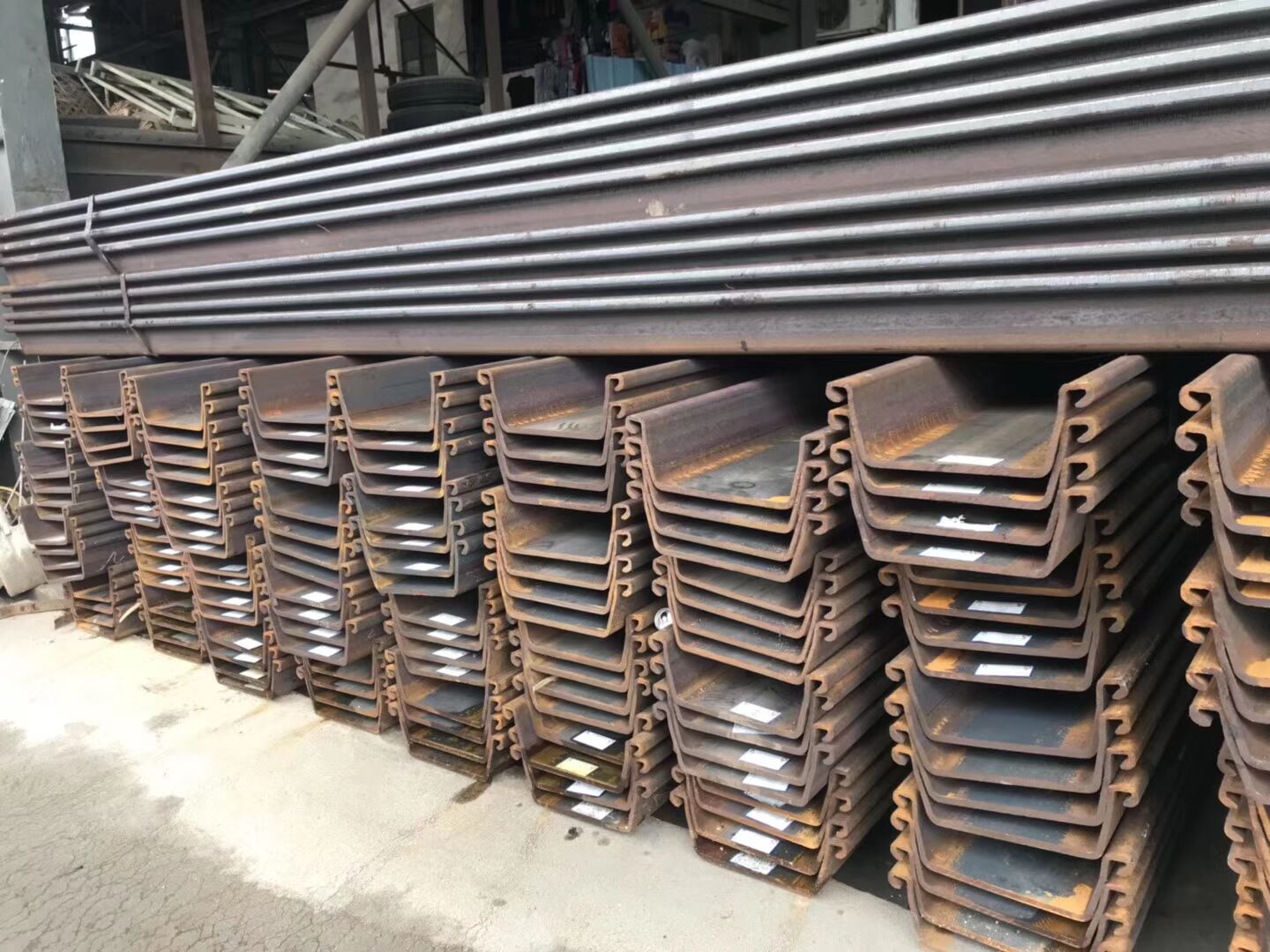 广州南沙收购工字钢，广州南沙收购工字钢回收厂房附近拆除报价