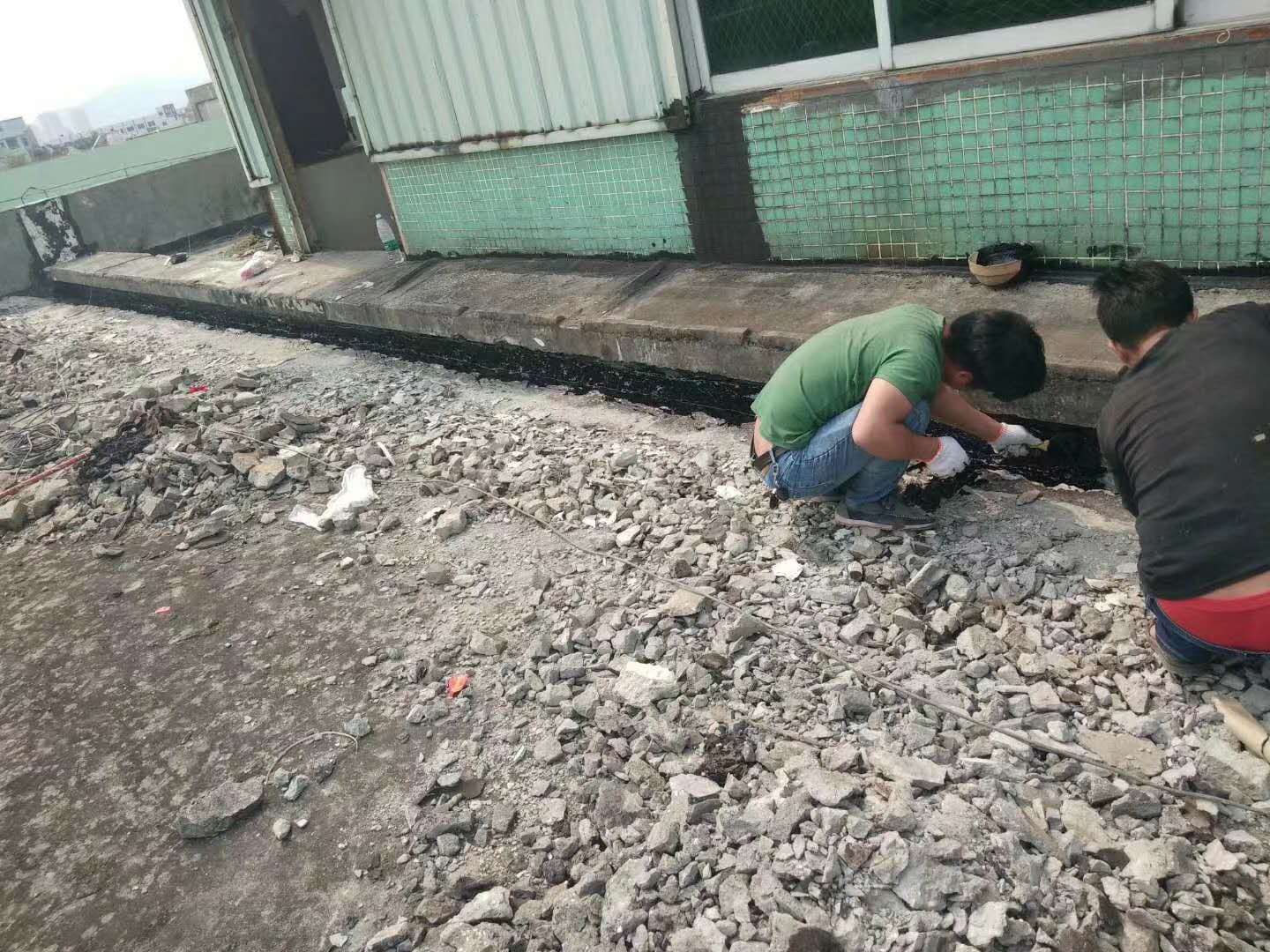 南城厂房雨篷改造施工电话