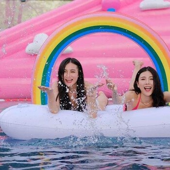 夏季粉色主題樂(lè)園出租，粉色水上闖關(guān)粉色滑梯租賃