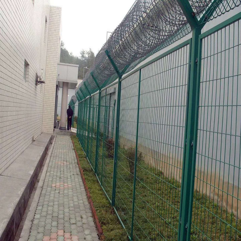 黑龙江机场围栏网哪家质量好？工程报价技术指导