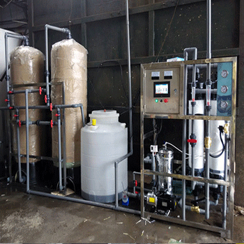山西省工業(yè)純水機(jī)安裝維修服務(wù)，50噸大型鍋爐軟化水，管道除垢