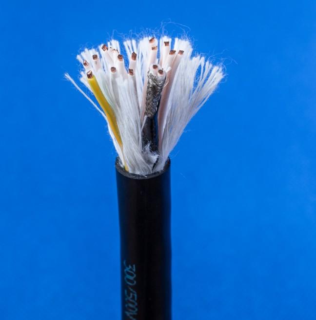 标准型拖链电缆机器人电缆高柔性抗拉耐磨电缆